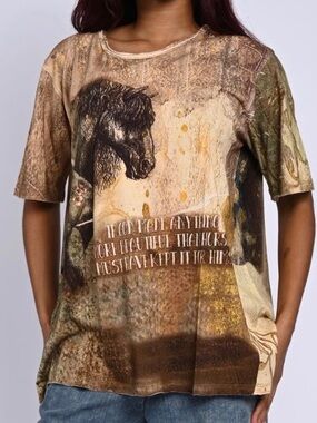 Graphic Horse Print Short Sleeve Shirt in Brown